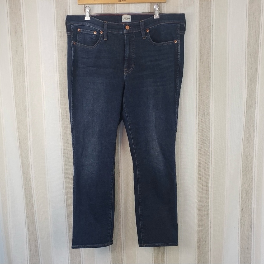 J. Crew Denim 9" Vintage Straight Jeans Dark Blue Size 31